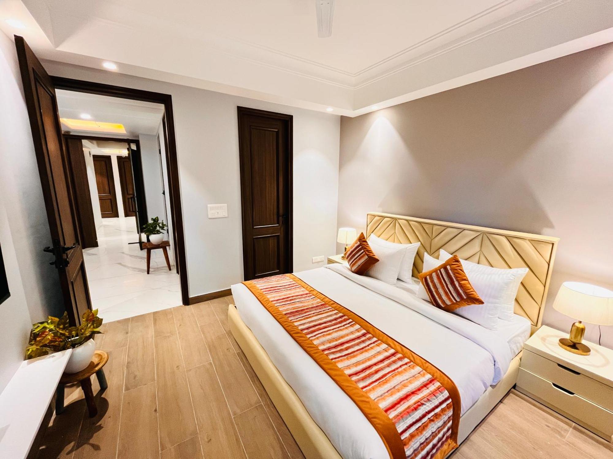 Hotel Gianmala Residency South Extension Near Aiims Delhi Nova Deli Exterior foto