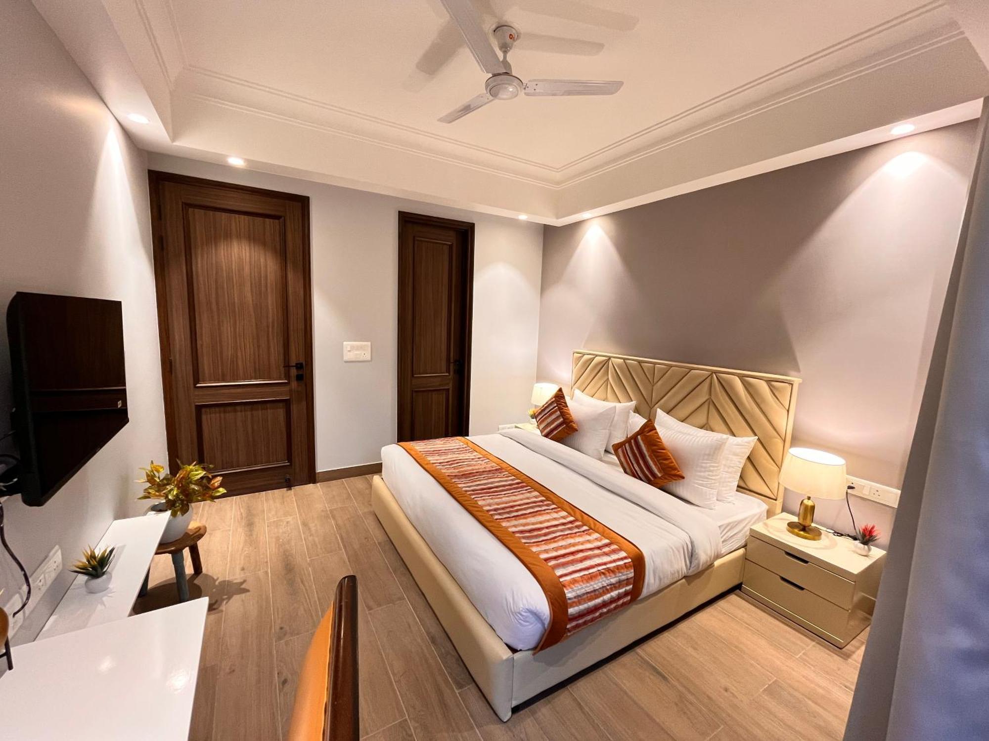 Hotel Gianmala Residency South Extension Near Aiims Delhi Nova Deli Exterior foto