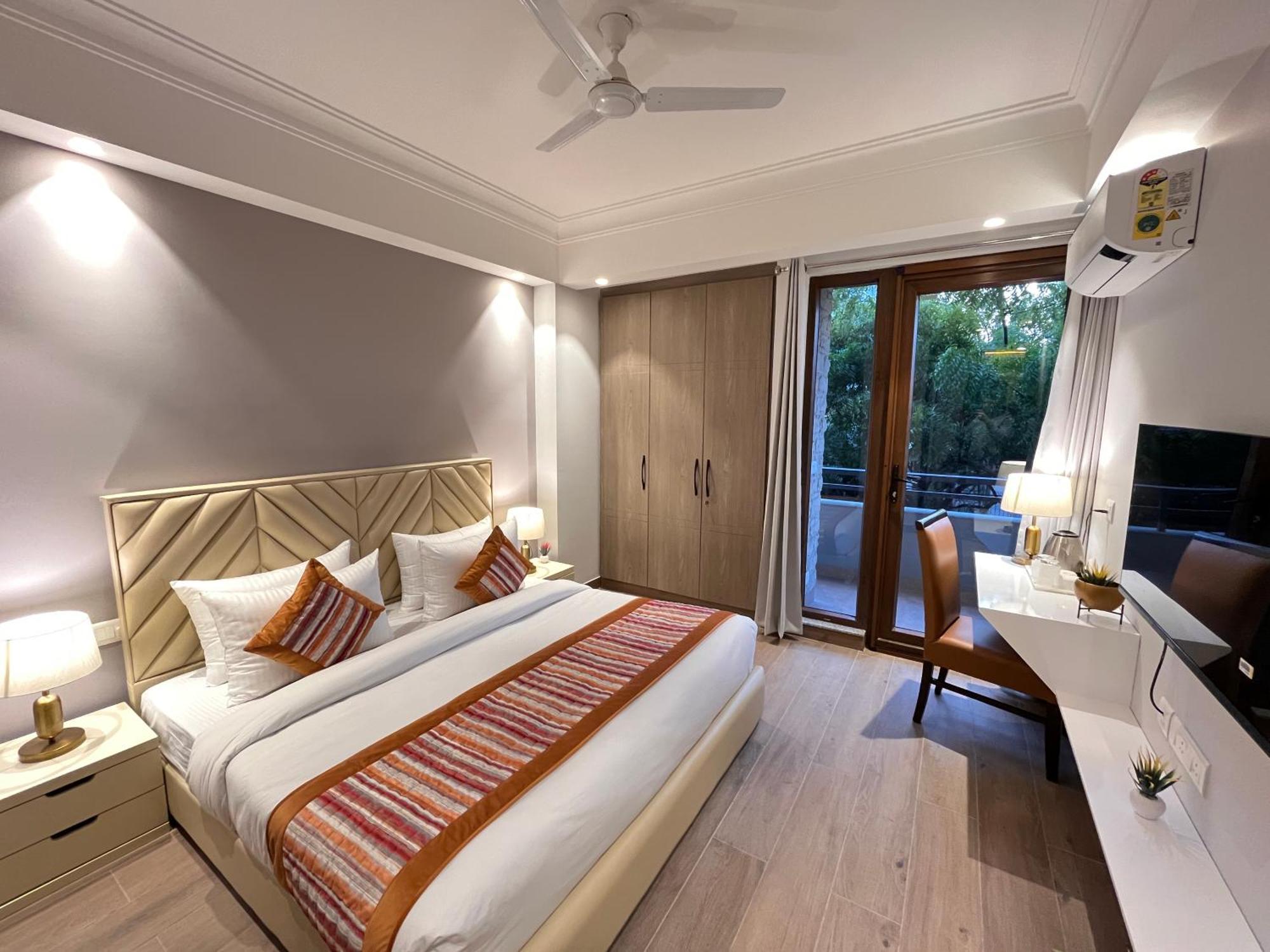 Hotel Gianmala Residency South Extension Near Aiims Delhi Nova Deli Exterior foto